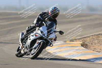 media/Jan-14-2024-SoCal Trackdays (Sun) [[2e55ec21a6]]/Turns 9 and 8 (10am)/